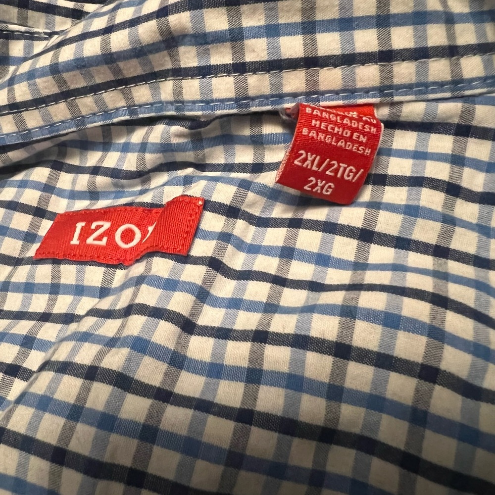 Long-sleeved button-up - Picture 2 of 3